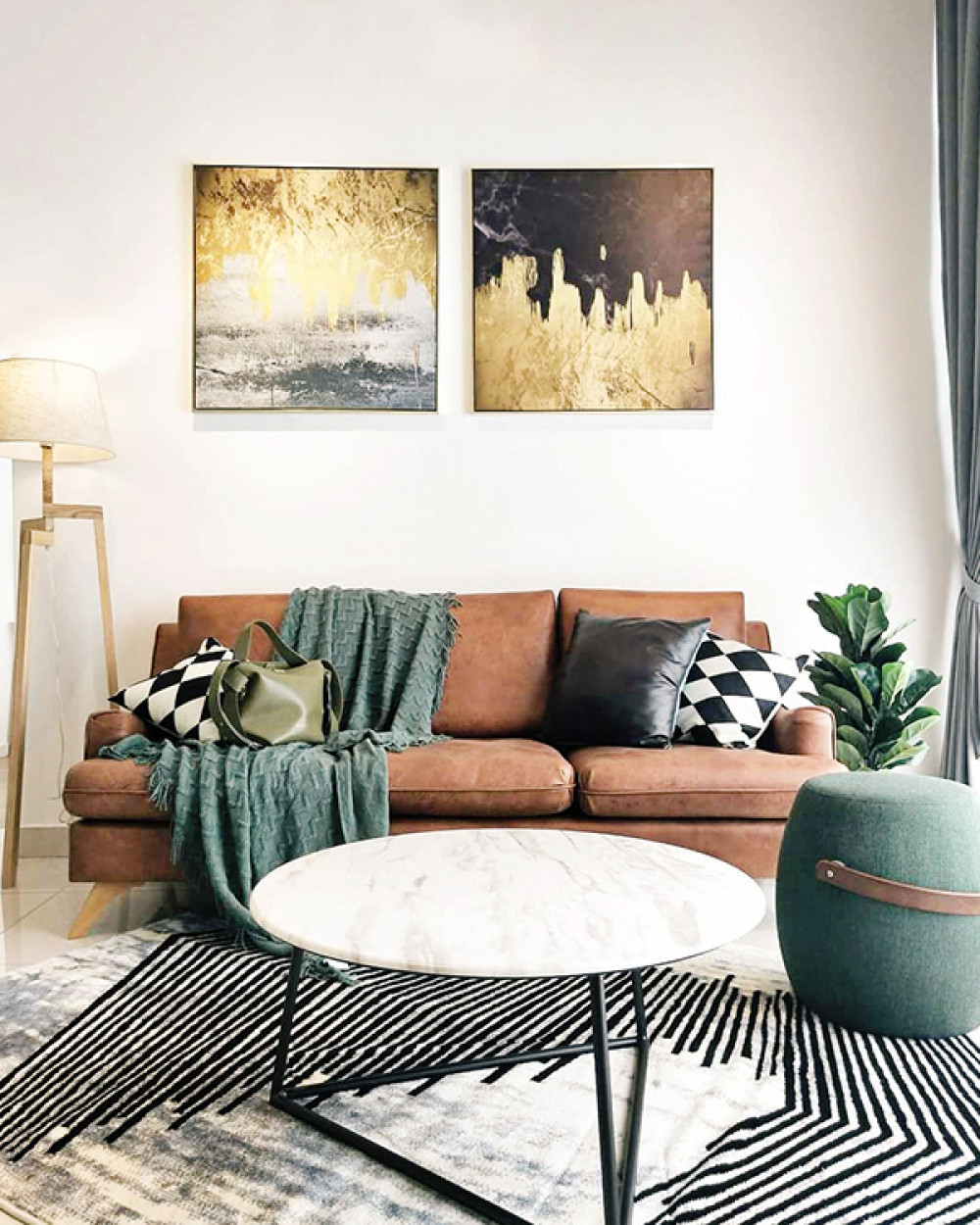 Manhattan Black Faux Leather 3 Seater Sofa Bed With Bluetooth Speakers Baci Living Room